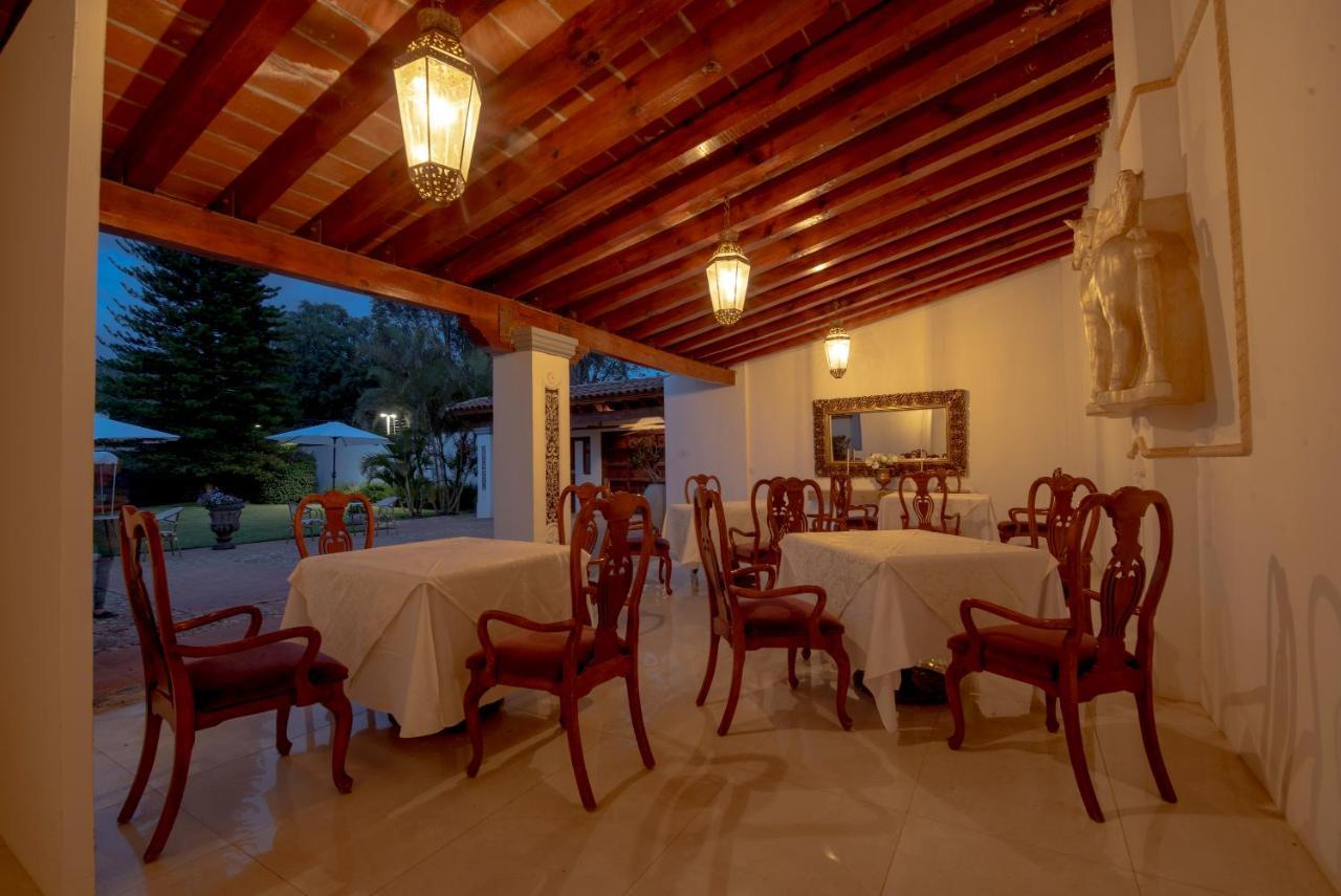 Villa Borghese Hotel Boutique - Adults Only Oaxaca ภายนอก รูปภาพ