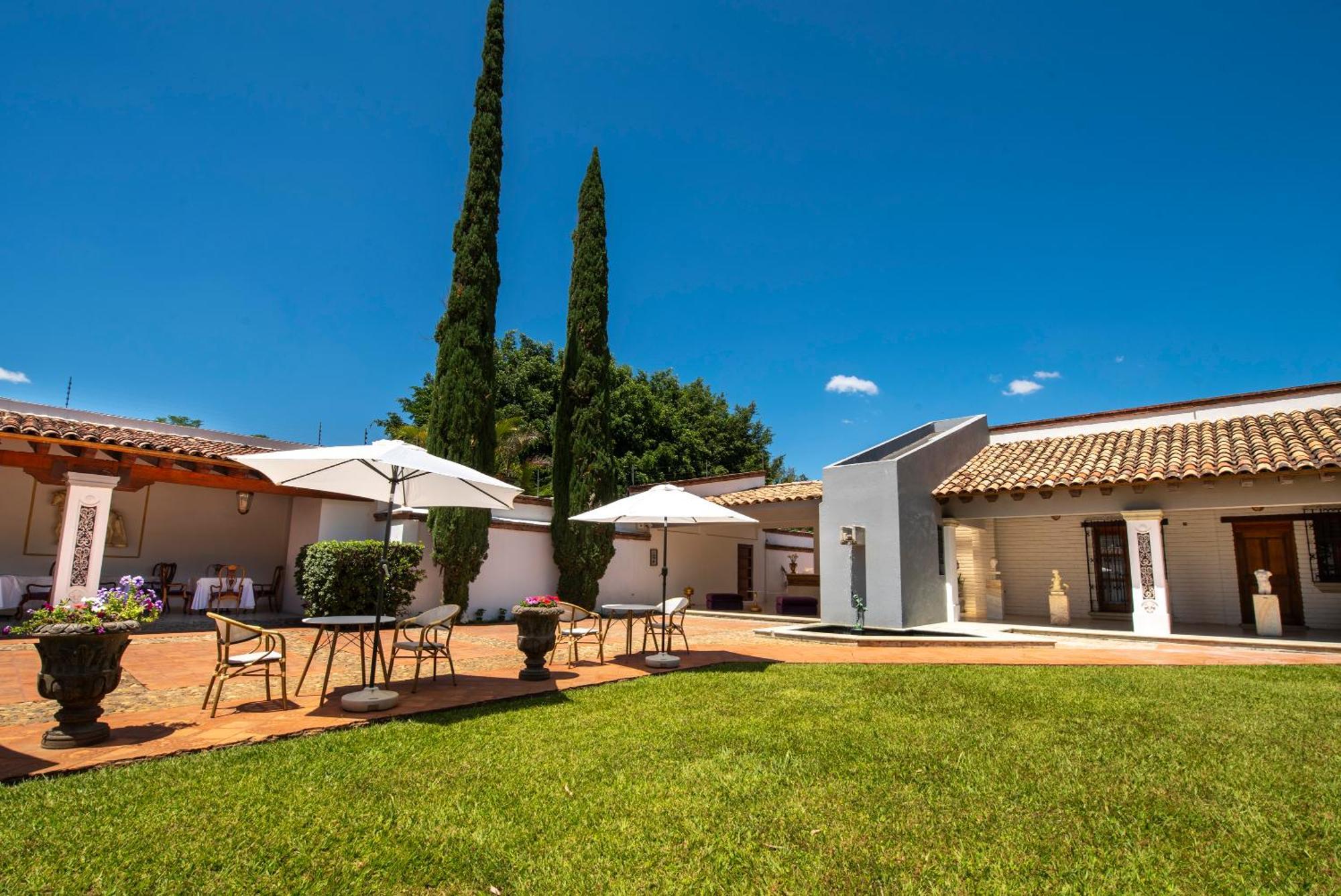 Villa Borghese Hotel Boutique - Adults Only Oaxaca ภายนอก รูปภาพ